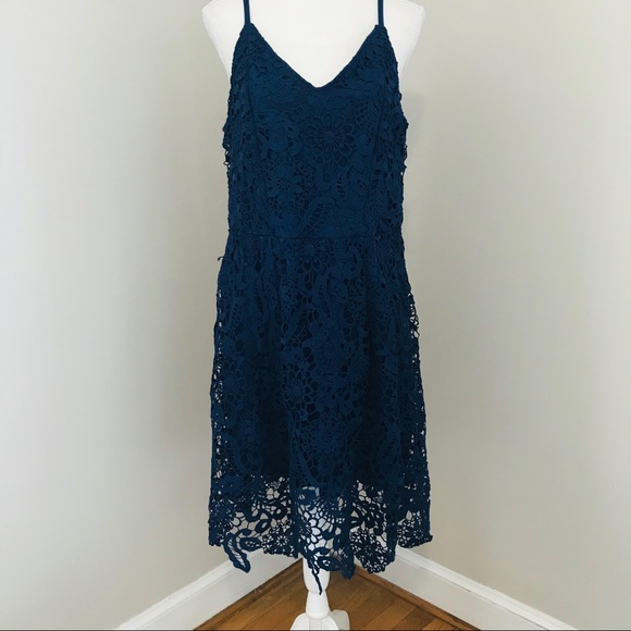 K Jordan Lace Dress - Picture 2 of 9